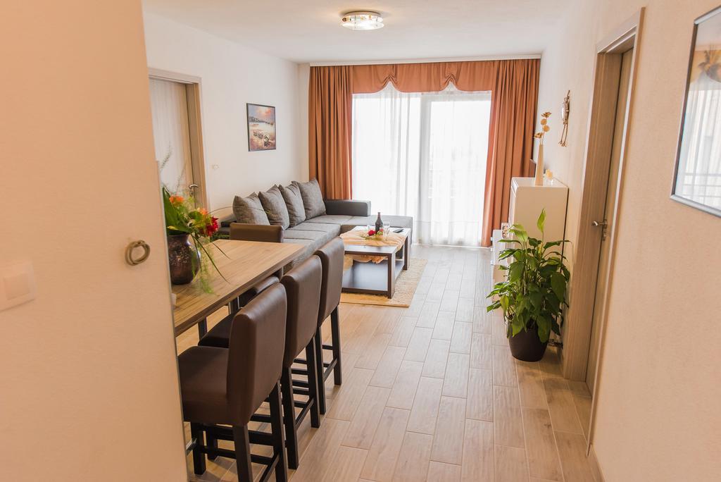 Apartment Grabovac Kaštela Kamer foto
