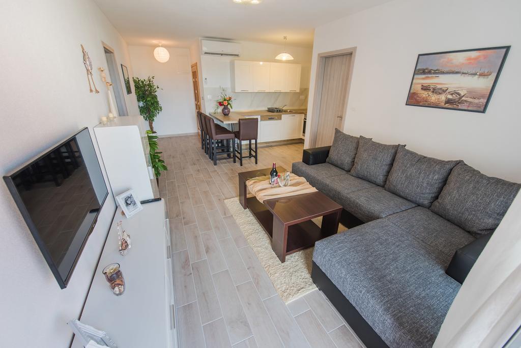 Apartment Grabovac Kaštela Kamer foto
