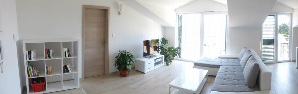 Apartment Grabovac Kaštela Buitenkant foto